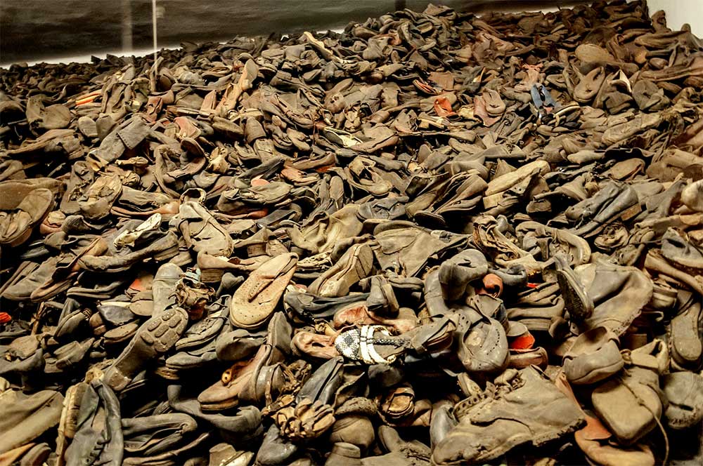 Auschwitz-concentration-camp-tour-Poland-shoes-1000